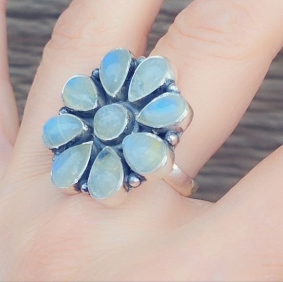 Rainbow Moonstone Sterling Silver Gemstone Ring SIZE 8½ - Picture 3 of 3